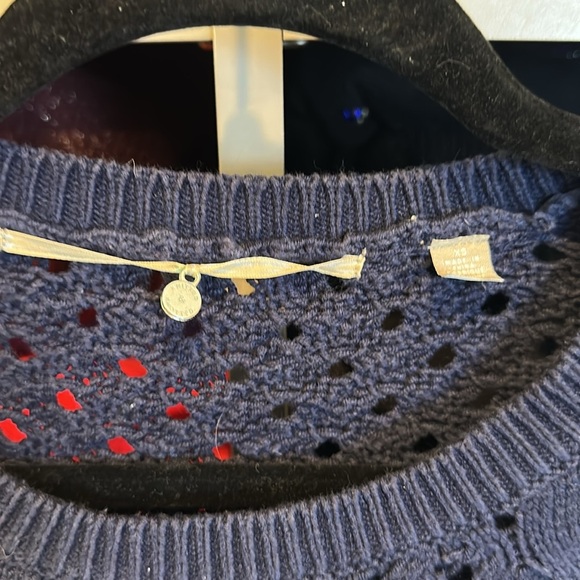 Free People navy knitted and knitted long sleeve crew neck sweater size XS - Picture 2 of 3